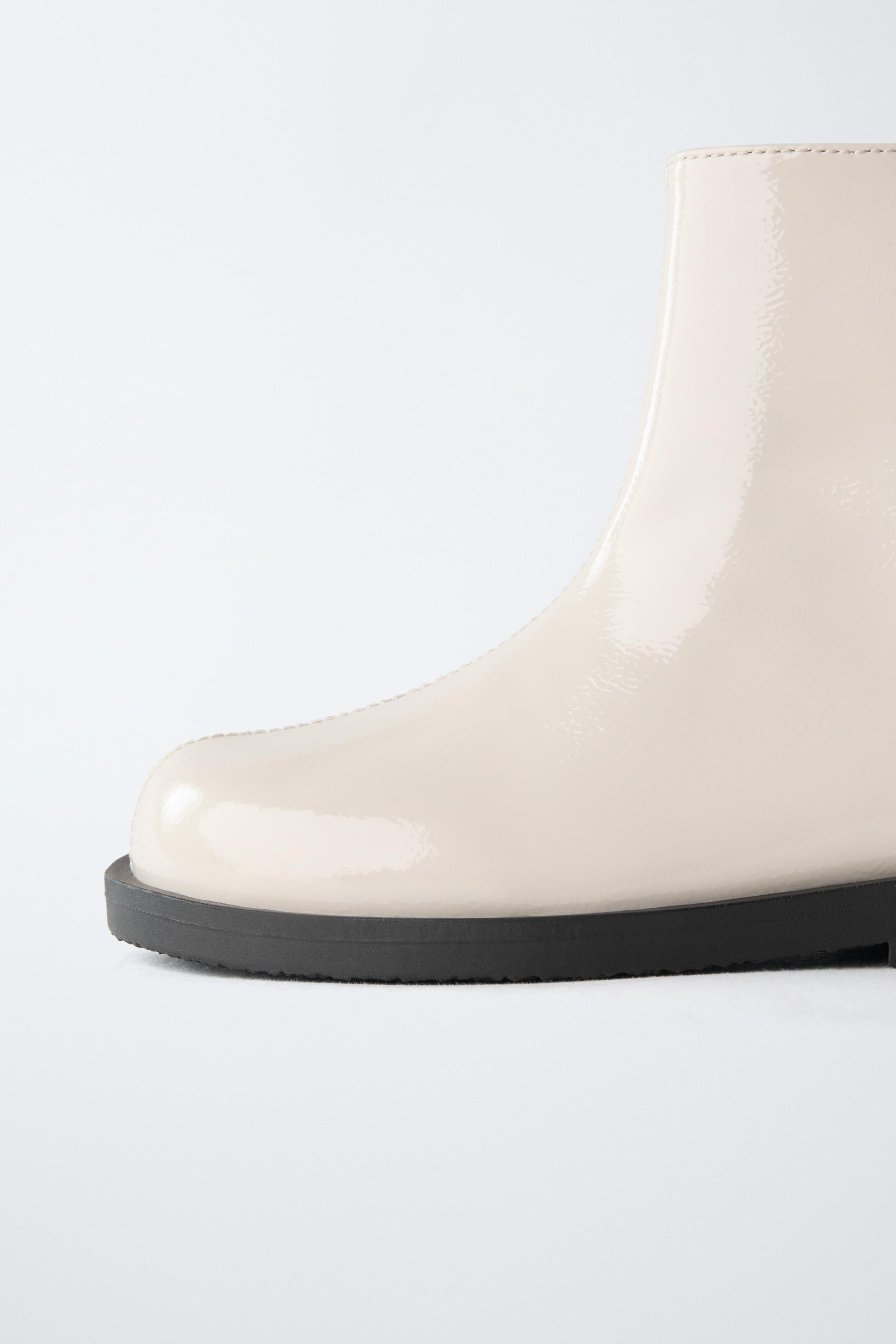 BOTTES VERNIES